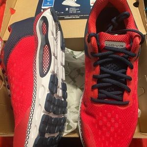 Brand new men’s Under Armour shoes